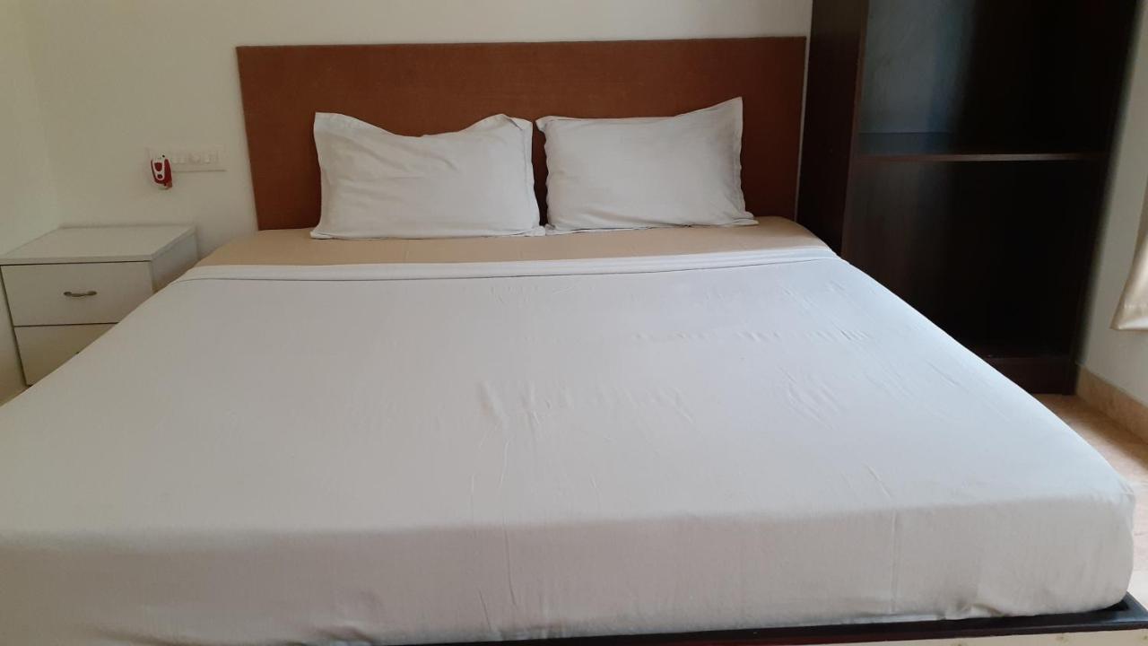Cherai Natural Beach Hotel Cherai Beach Eksteriør billede